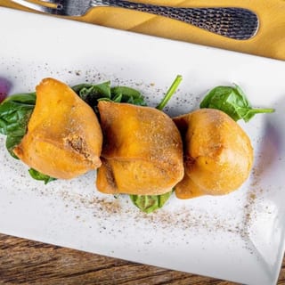 Vegetable (Vegan) Samosa